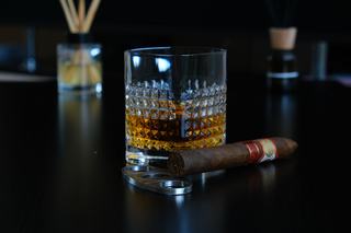Types de coupe cigare : guillotine, punch ou coupe en V ?